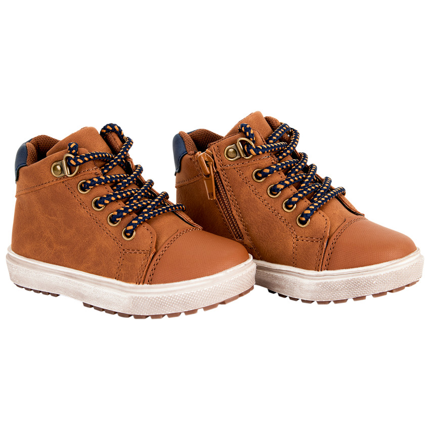 Μποτάκια με φαντεζί κορδόνι και φερμουάρ για bebe αγόρι 