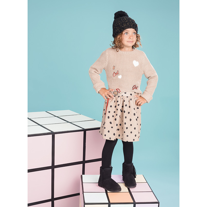 Pull en maille épaisse à broderies contrastées  Additional Pull en maille épaisse à broderies contrastées