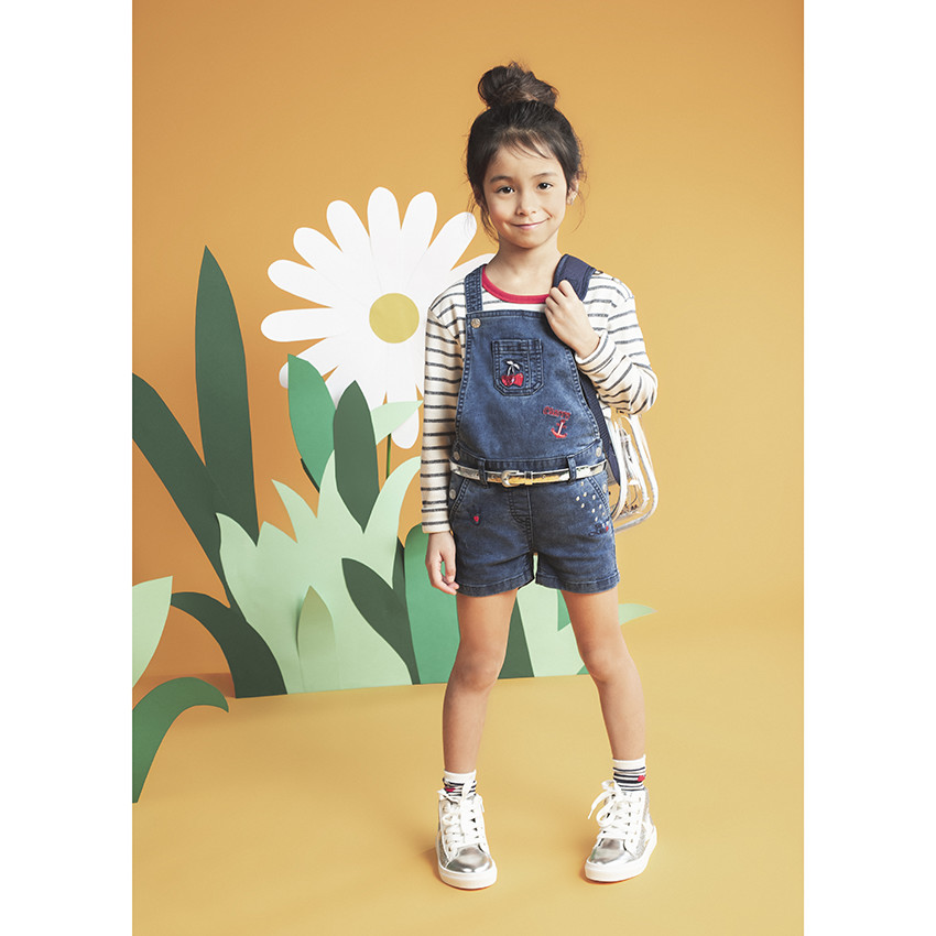 Αθλητικά μποτάκια με παγιέτες και αστέρι  Additional Αθλητικά μποτάκια με παγιέτες και αστέρι