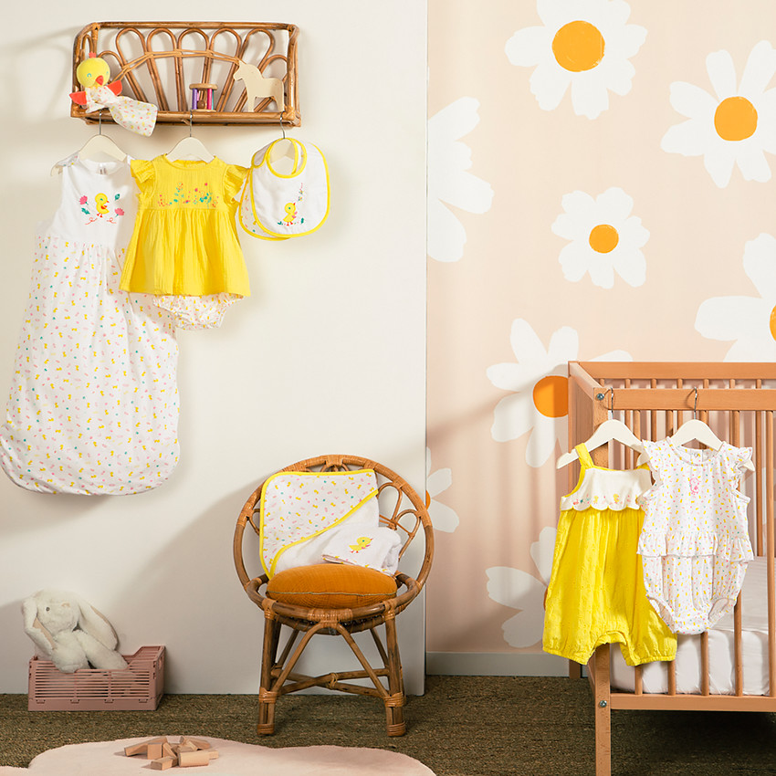 Combinaison courte imprimé poussins pour bébé fille 