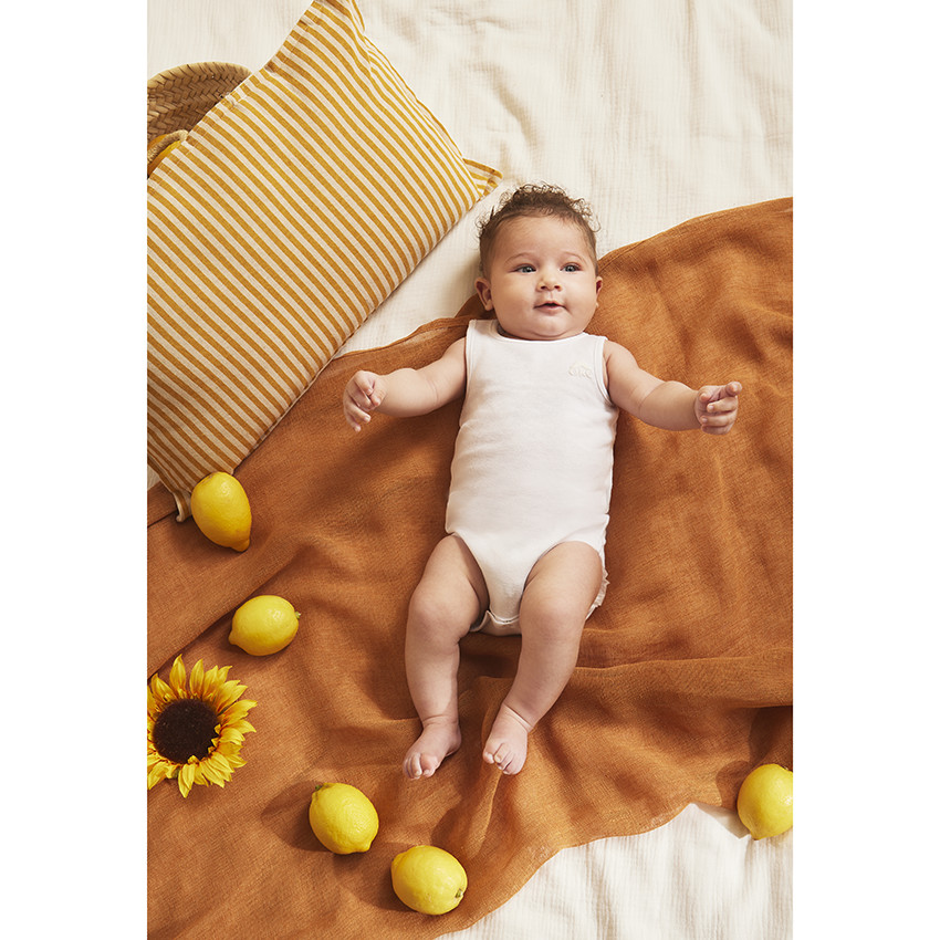 Σετ από 3 αμάνικα κορμάκια για μωρό αγόρι 