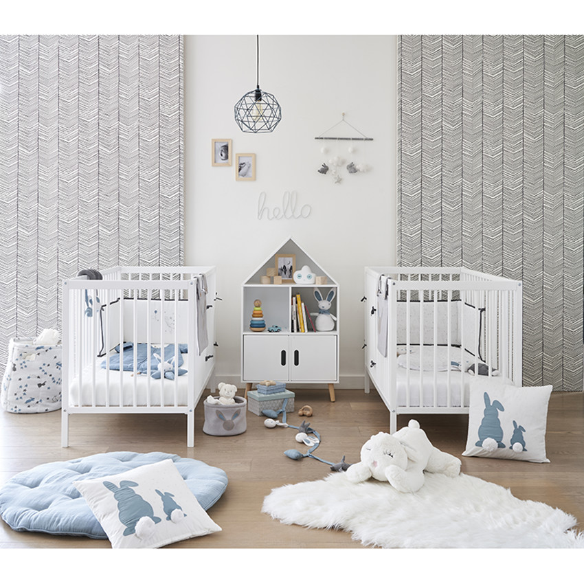 Ηλεκτροδοτούμενη μεταλλική ανάρτηση 