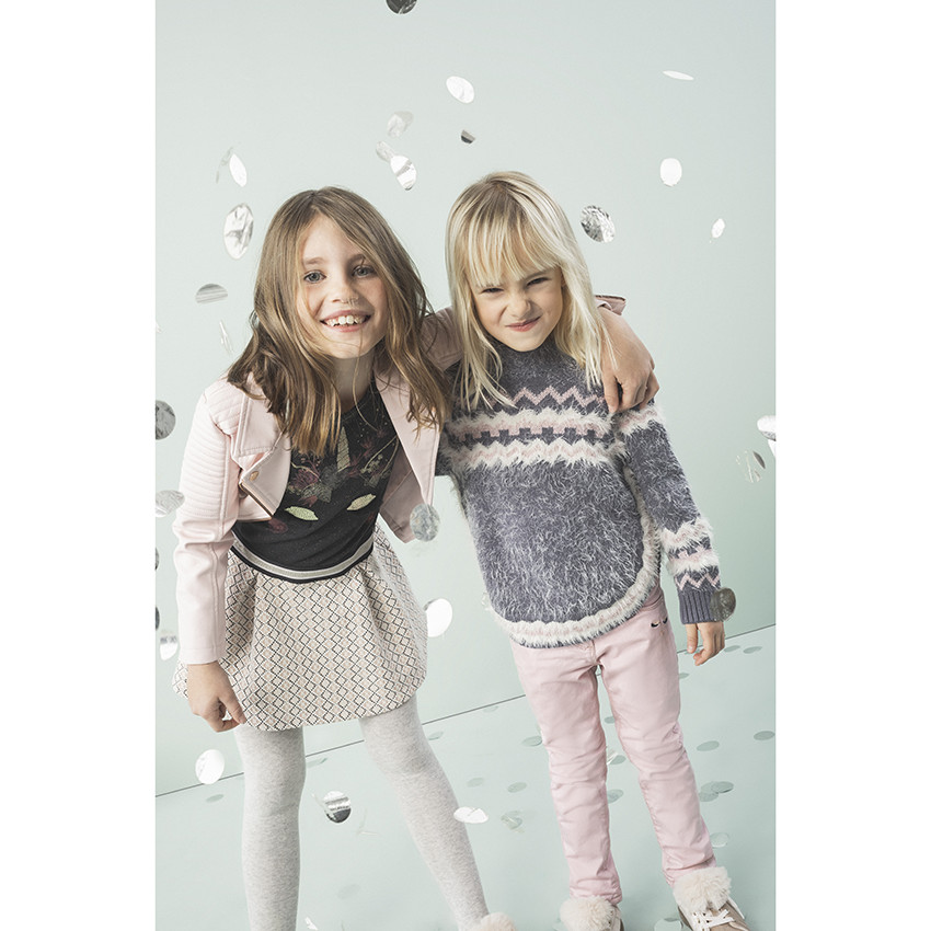 Χοντρό καλσόν με μεταλλιζέ ίνες για μελανζέ όψη 