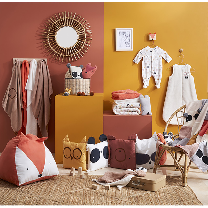 Couverture en tricot à animaux fantaisie effet patchwork 