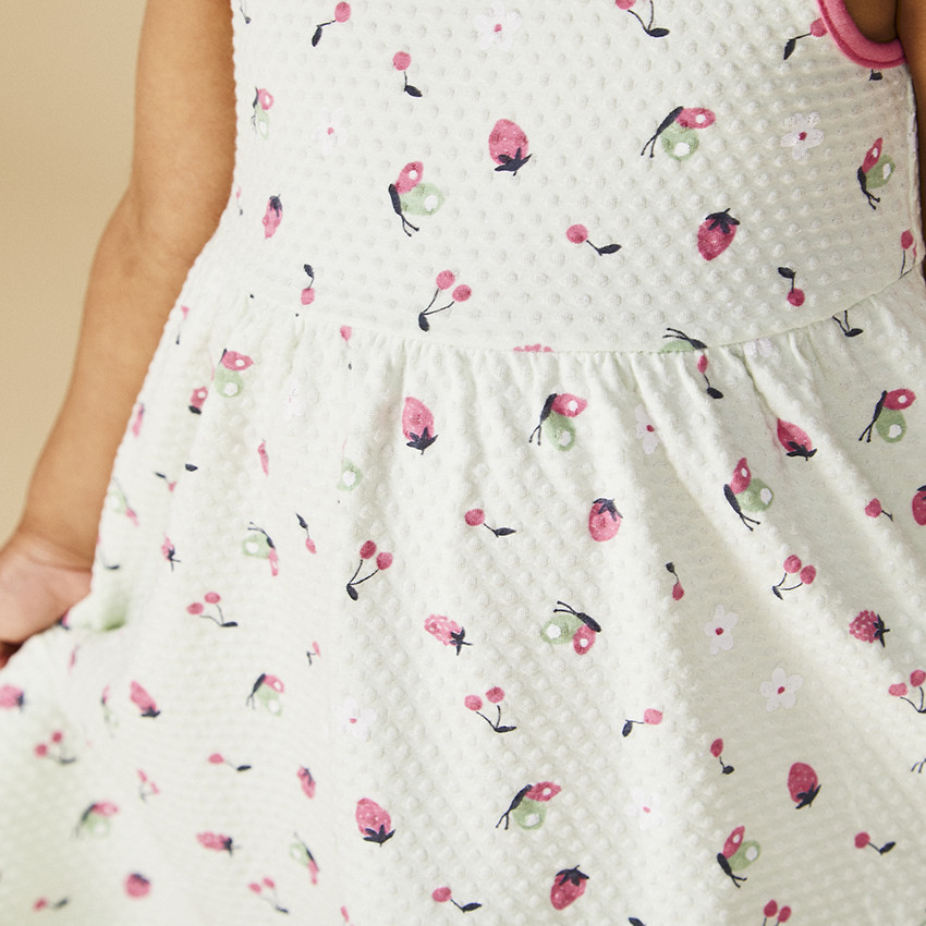 Φόρεμα με φαντεζί σχέδιο από jersey cloqué για bebe κορίτσι 