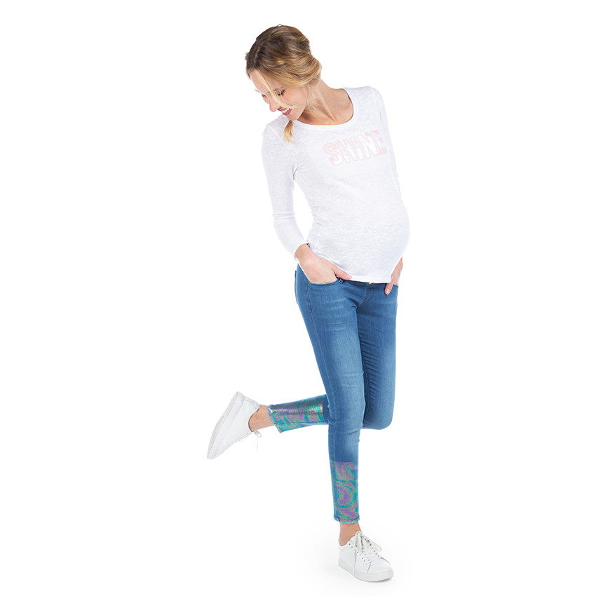 Μακρυμάνικη μπλούζα εγκυμοσύνης με ιριδίζουσα φράση 