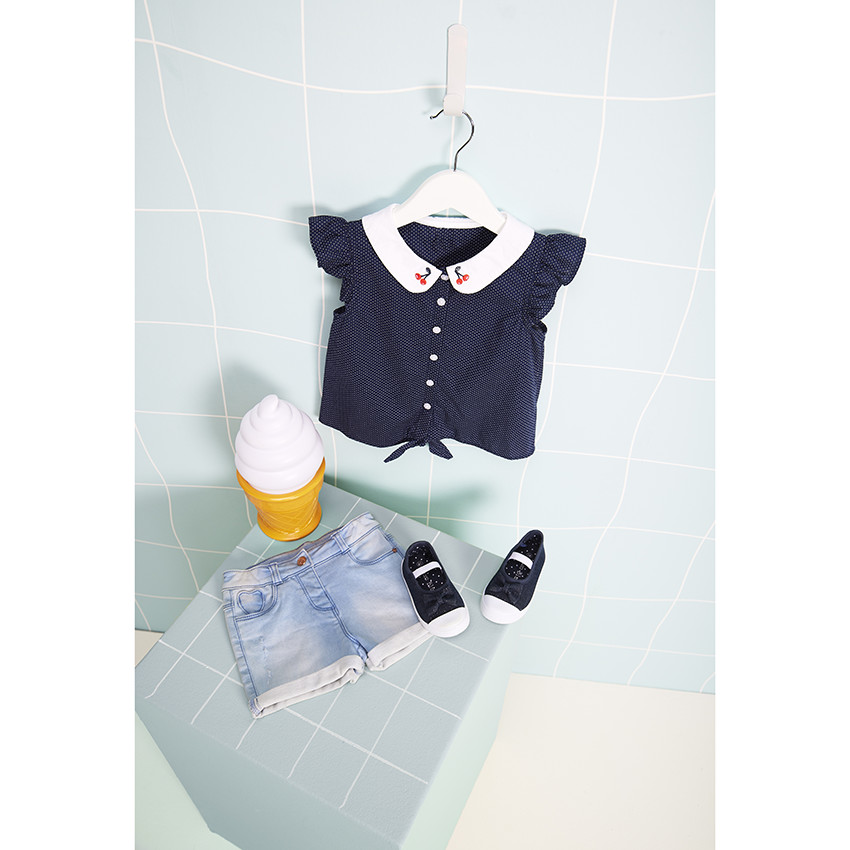 Σορτς τζιν με πατίνα σε σχήμα καρδιάς 