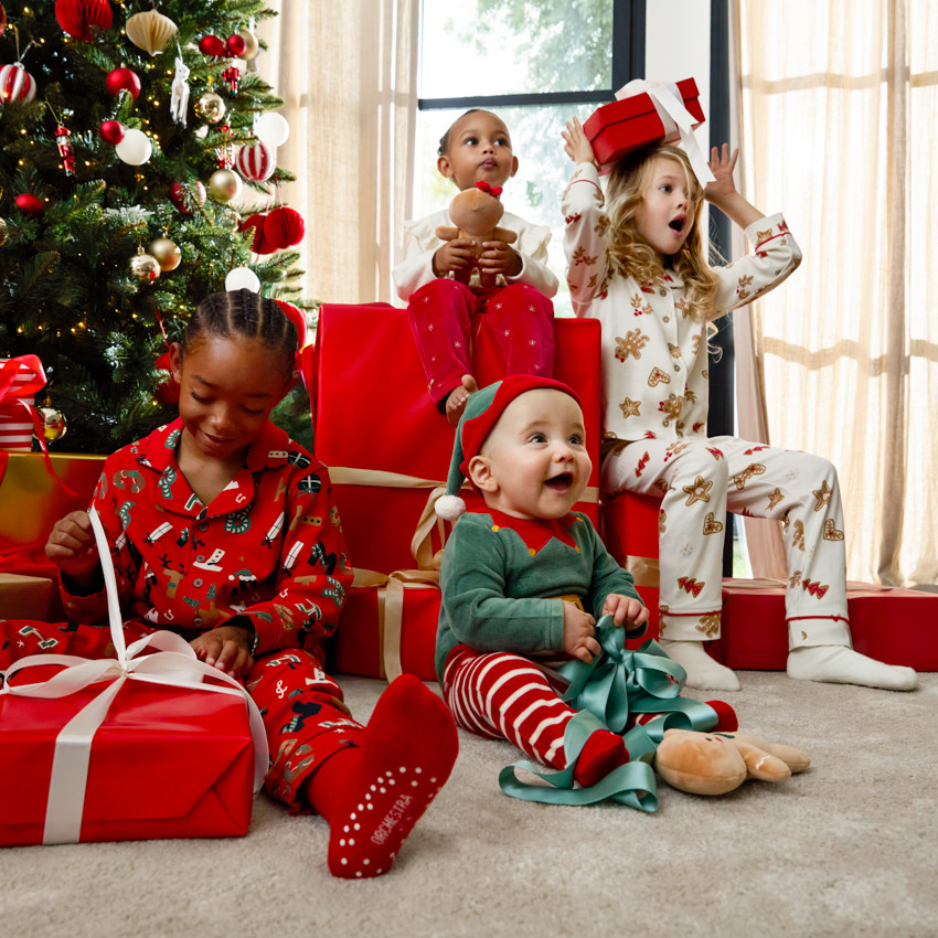 Σετ παιχνιδιού για ύπνο νάνος του Άι Βασίλη + βελούδινο σκουφάκι για μωρό 