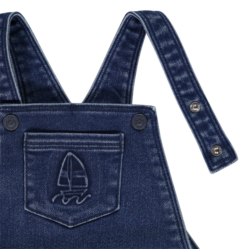 Σαλοπέτα κοντή μονόχρωμη σε denim με ανάγλυφο σχέδιο καραβάκι 