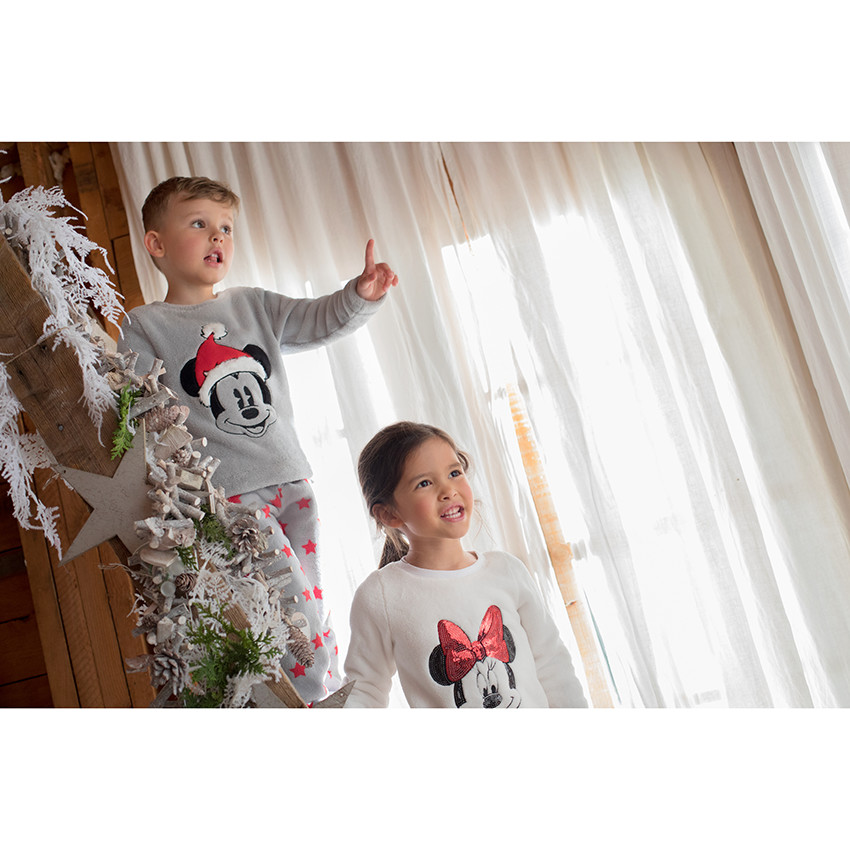 Δίχρωμη πιτζάμα από sherpa με τη Minnie της Disney από πούλιες  Additional Δίχρωμη πιτζάμα από sherpa με τη Minnie της Disney από πούλιες