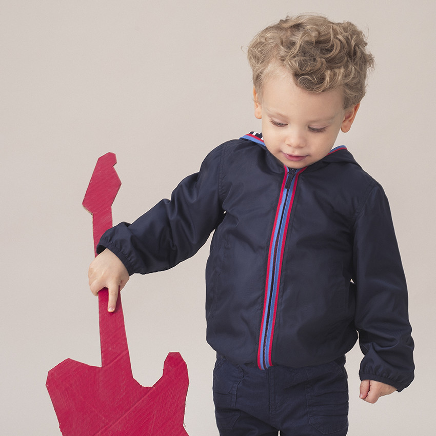 Αντιανεμικό μπλέ  μπουφάν με ριγέ  ζέρσευ επένδυση  