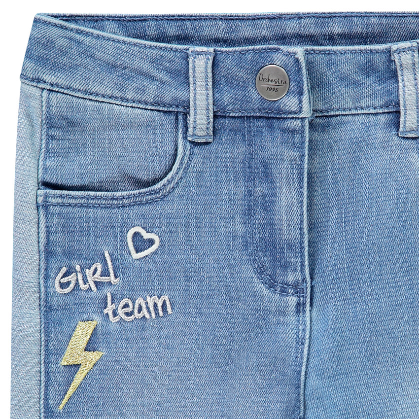 Jean slim με μήνυμα κέντημα για κορίτσι 