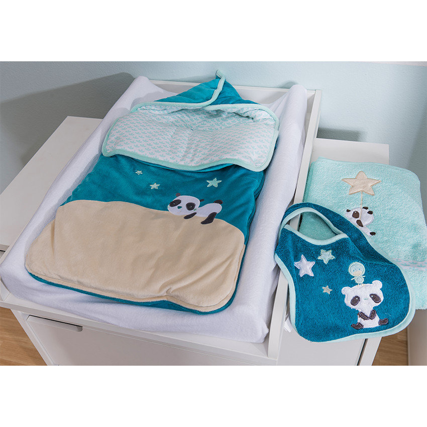 Lot de 2 bavoirs en éponge avec Pandas brodés 