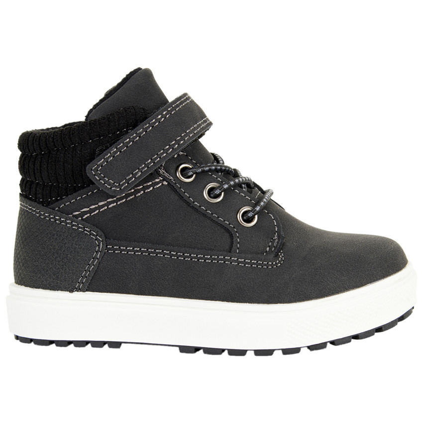 Μποτάκια μαύρα με φαντεζί κορδόνια και σκρατς για αγόρι  Additional Μποτάκια μαύρα με φαντεζί κορδόνια και σκρατς για αγόρι