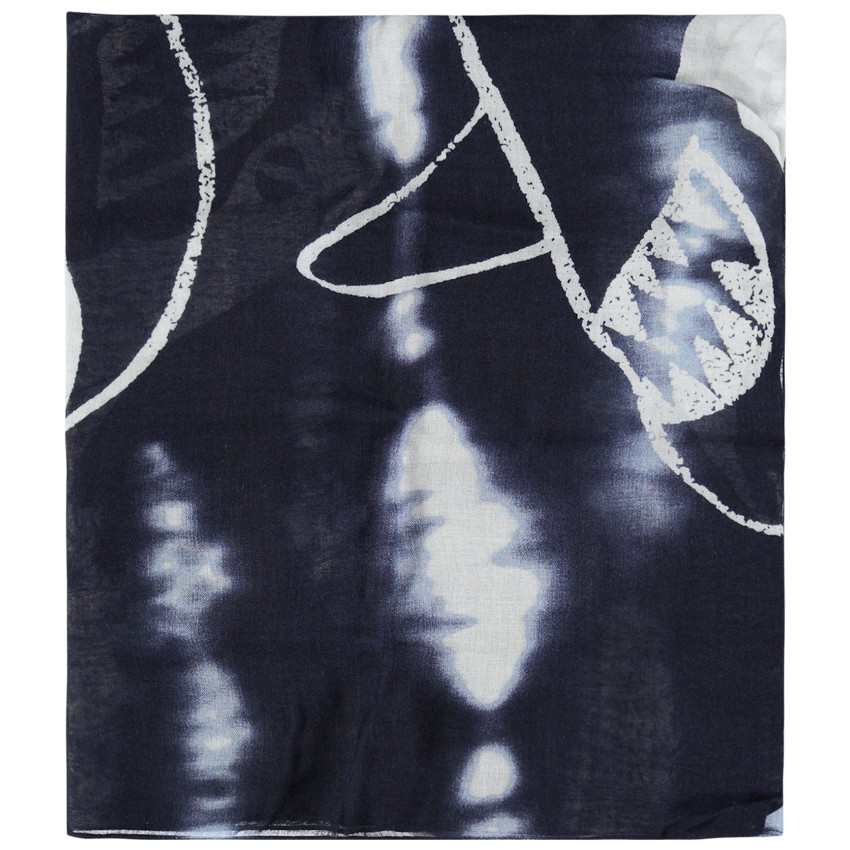 Φουλάρι με εφέ tie & dye και στάμπα καρχαρία  Additional Φουλάρι με εφέ tie & dye και στάμπα καρχαρία