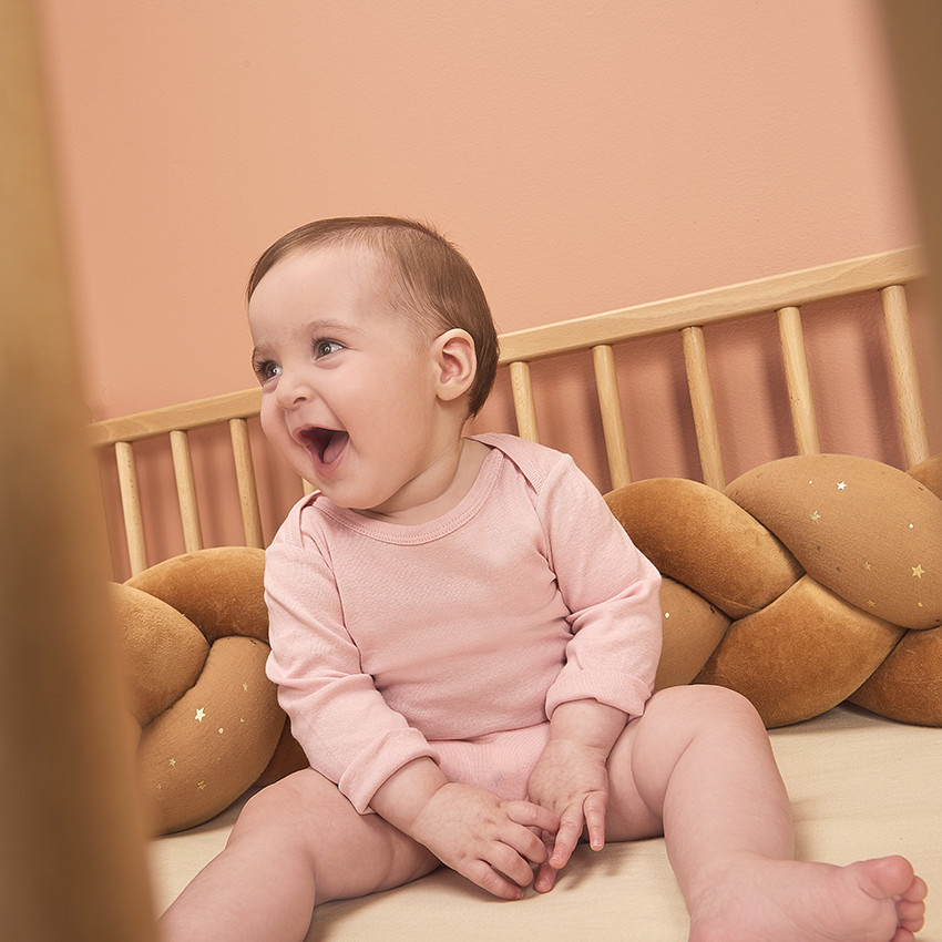 Σετ 5 μονόχρωμα bodies με μακριά μανίκια για bebe κορίτσι 