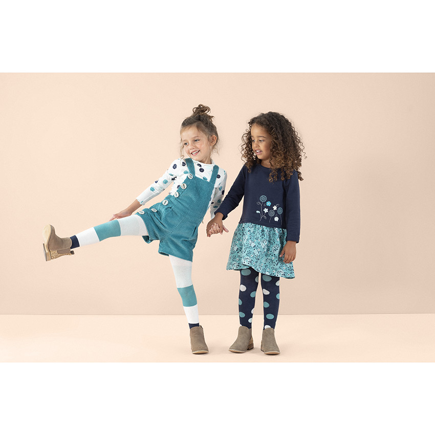 Ζιβάγκο με πουά μοτίβο που κάνει αντίθεση 