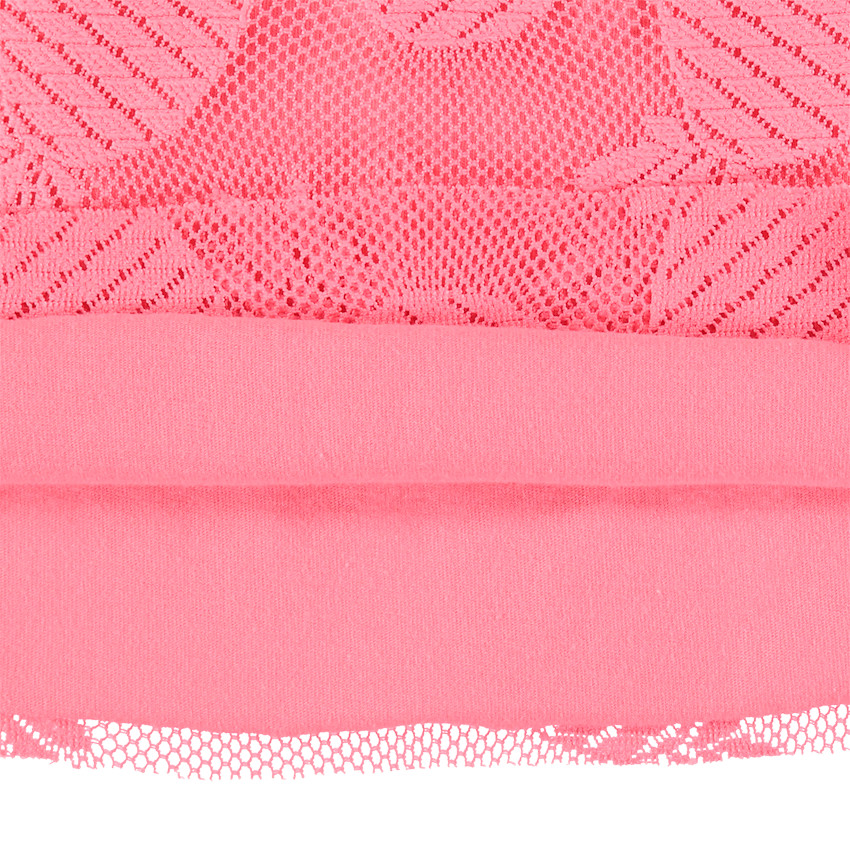 Αμάνικο top με βολάν 