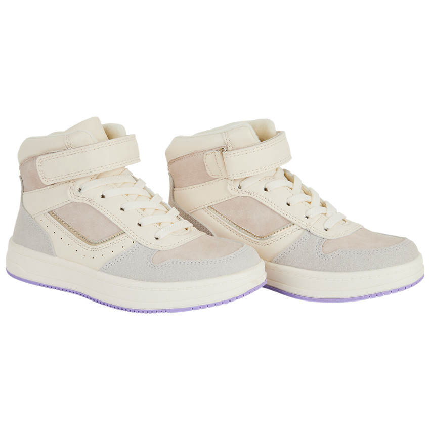 Αθλητικά παπούτσια σε contrast σόλα για κορίτσι 