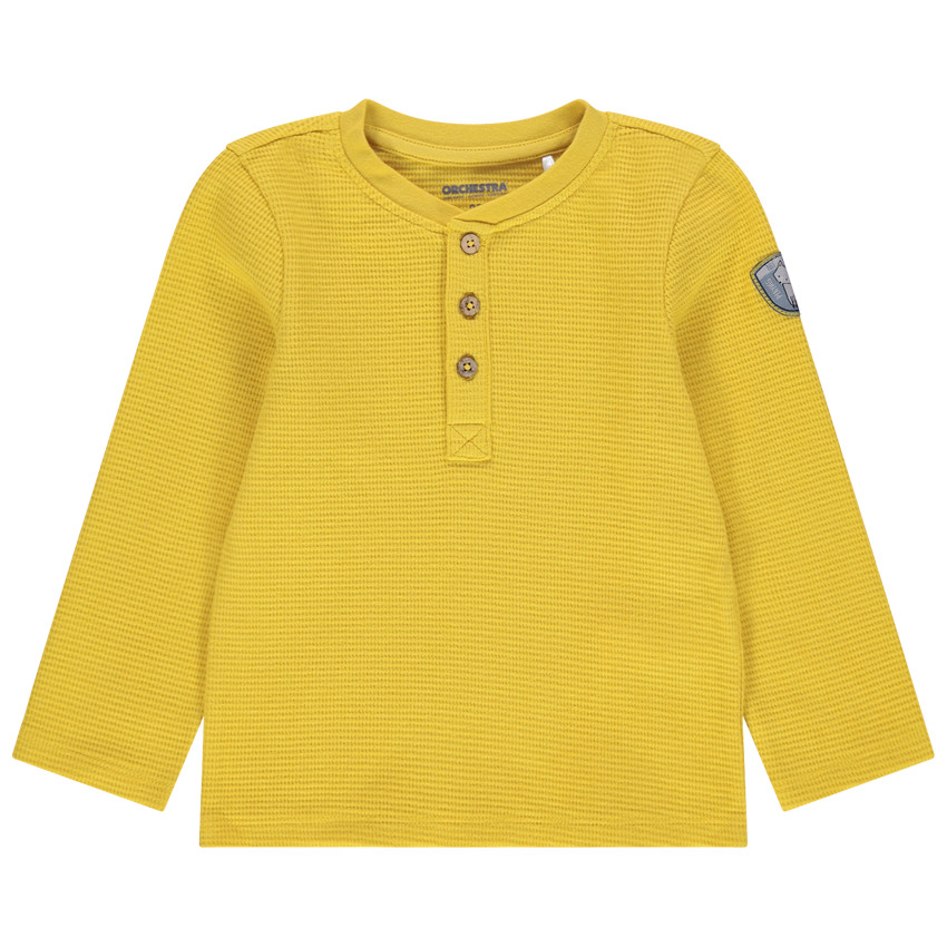 T-shirt manches longues en coton bio à badge épaule  Additional T-shirt manches longues en coton bio à badge épaule