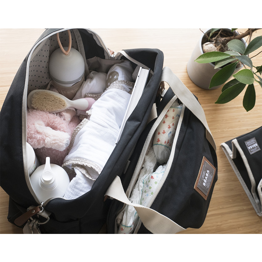 Τσάντα αλλαξιέρα Genève II - Μαύρη 