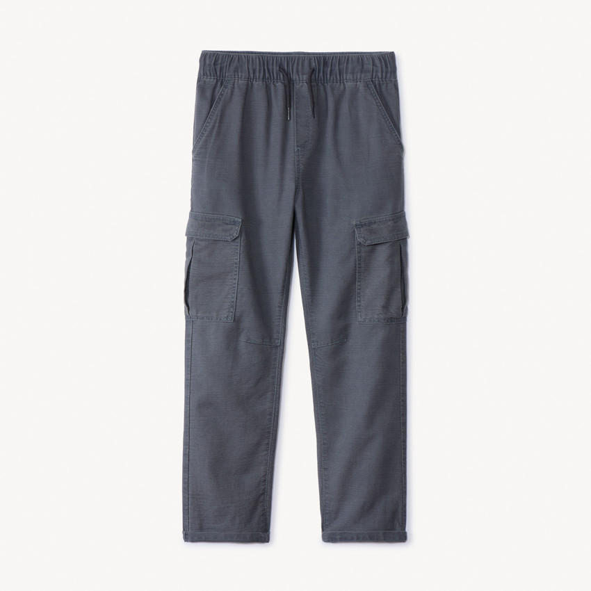 Jean jogger style cargo uni à poches pour garçon 