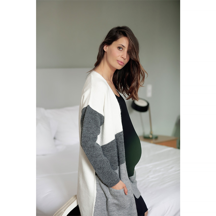 Μακριά πλεκτή ζακέτα εγκυμοσύνης 