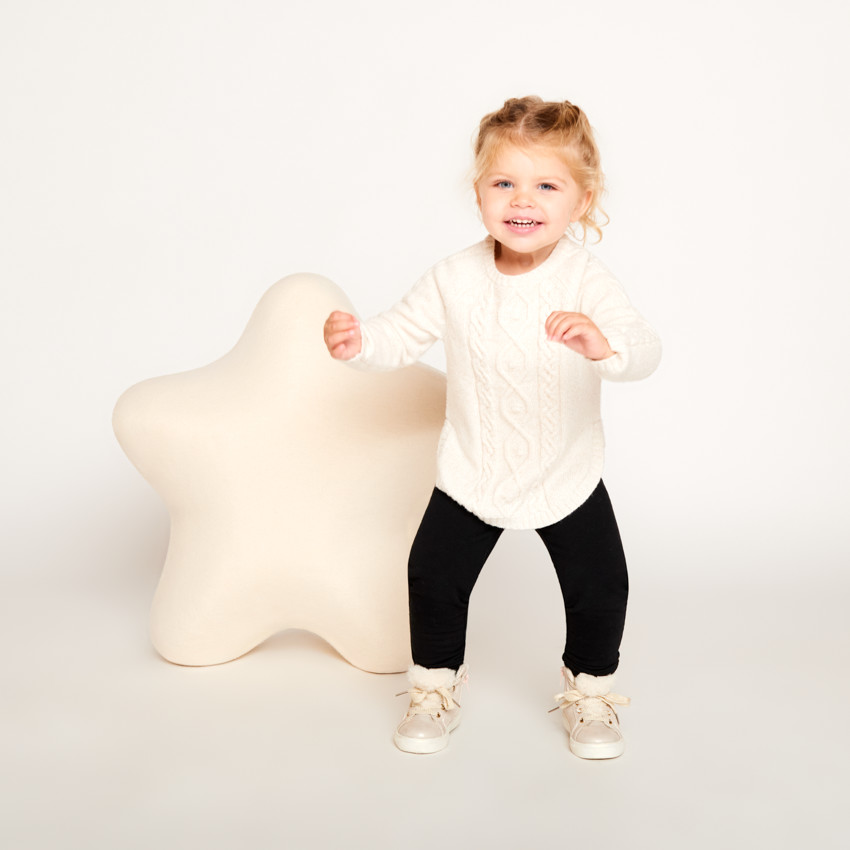 Πουλόβερ poncho από πλεκτό μονόχρωμο για bebe κορίτσι 