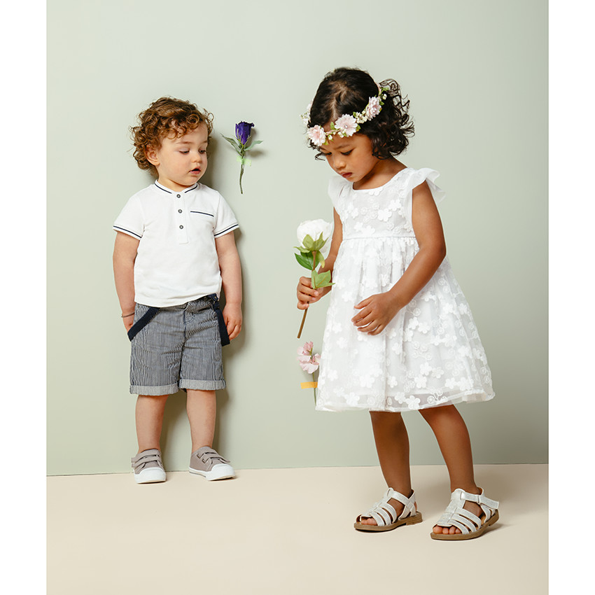 Βερμούδα με κάθετες ρίγες και ρυθμιζόμενες τιράντες 