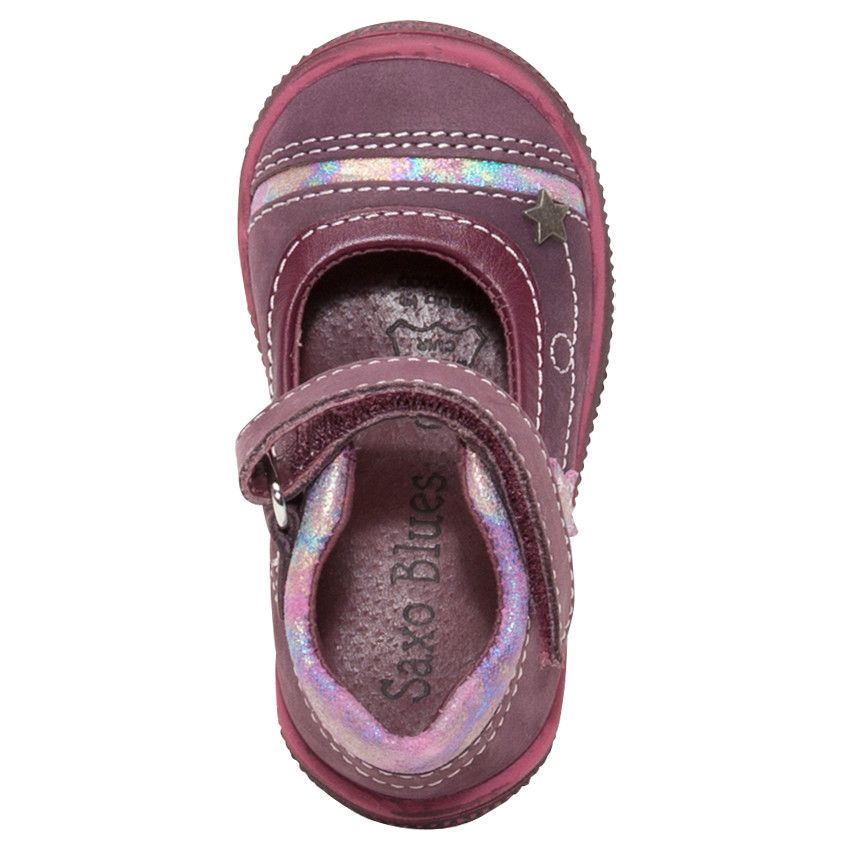 Δερμάτινα παπουτσάκια με παγιέτες και σήμα αστέρι  Additional Δερμάτινα παπουτσάκια με παγιέτες και σήμα αστέρι