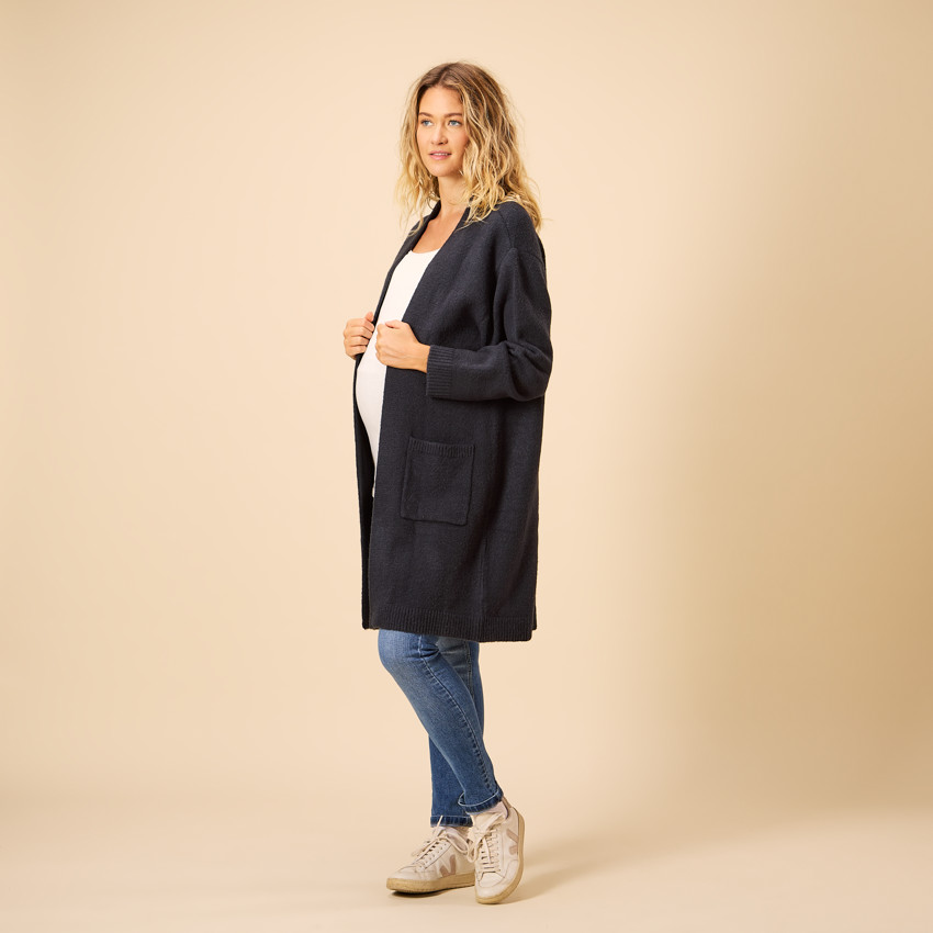 Ζακέτα μακριά μονόχρωμη από πλεκτό με τσέπες για γυναίκες 