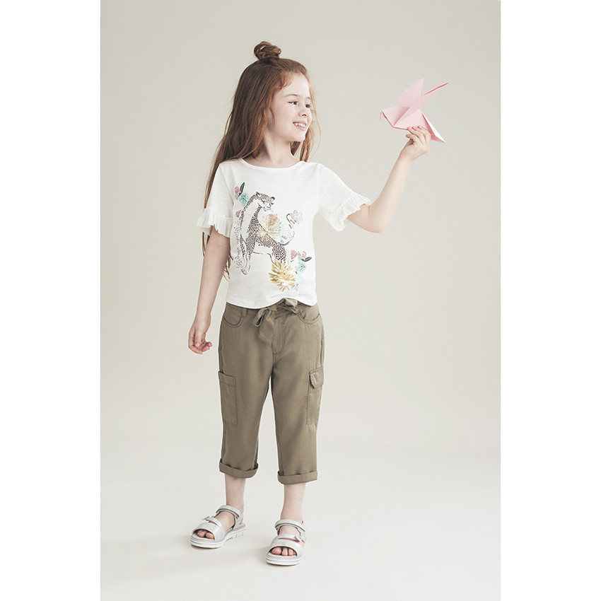 Pantacourt χακί με τσέπες  και ζώνη φουλάρι 