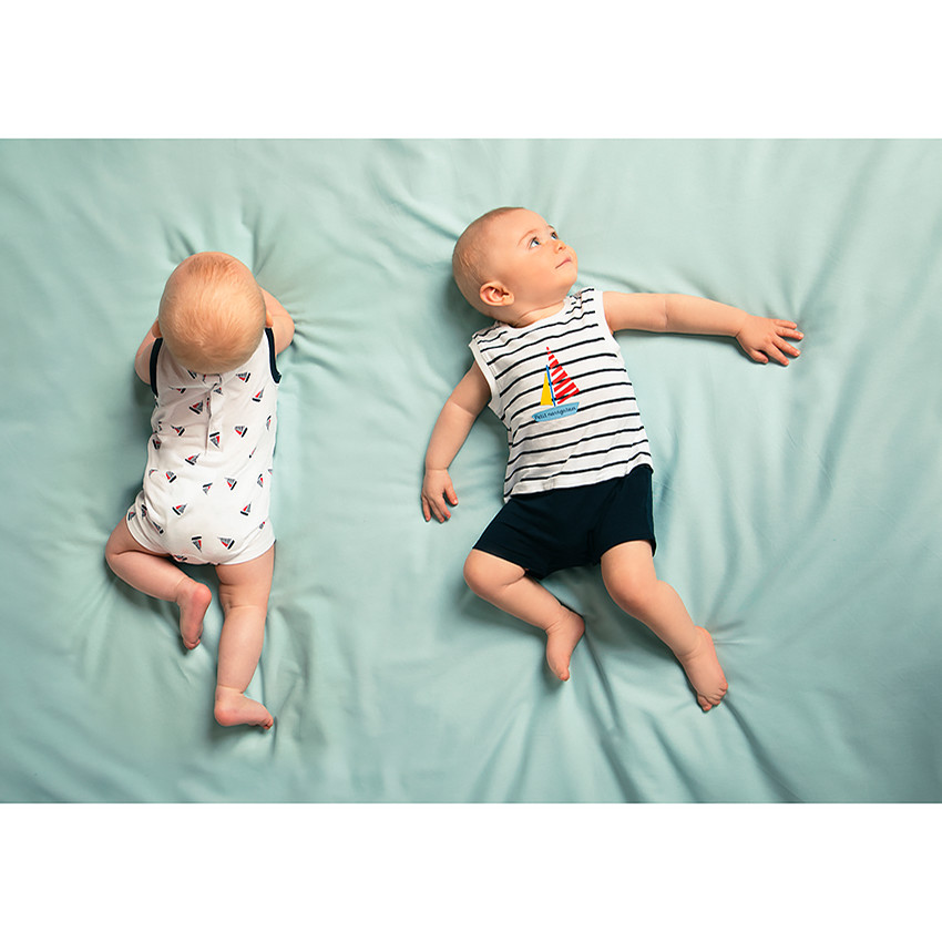 Lot de 2 combinaisons courtes imprimé voiliers pour bébé garçon 
