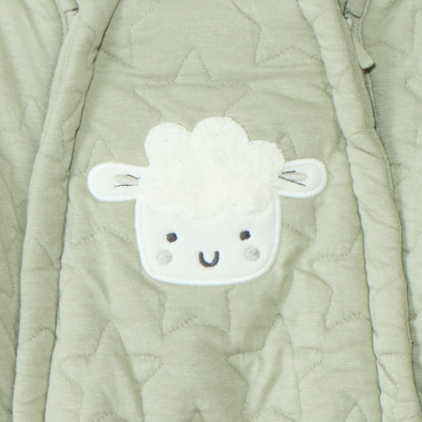 Combi-pilote matelassé et brodé mouton pour bébé avec finitions différentes selon l'âge 