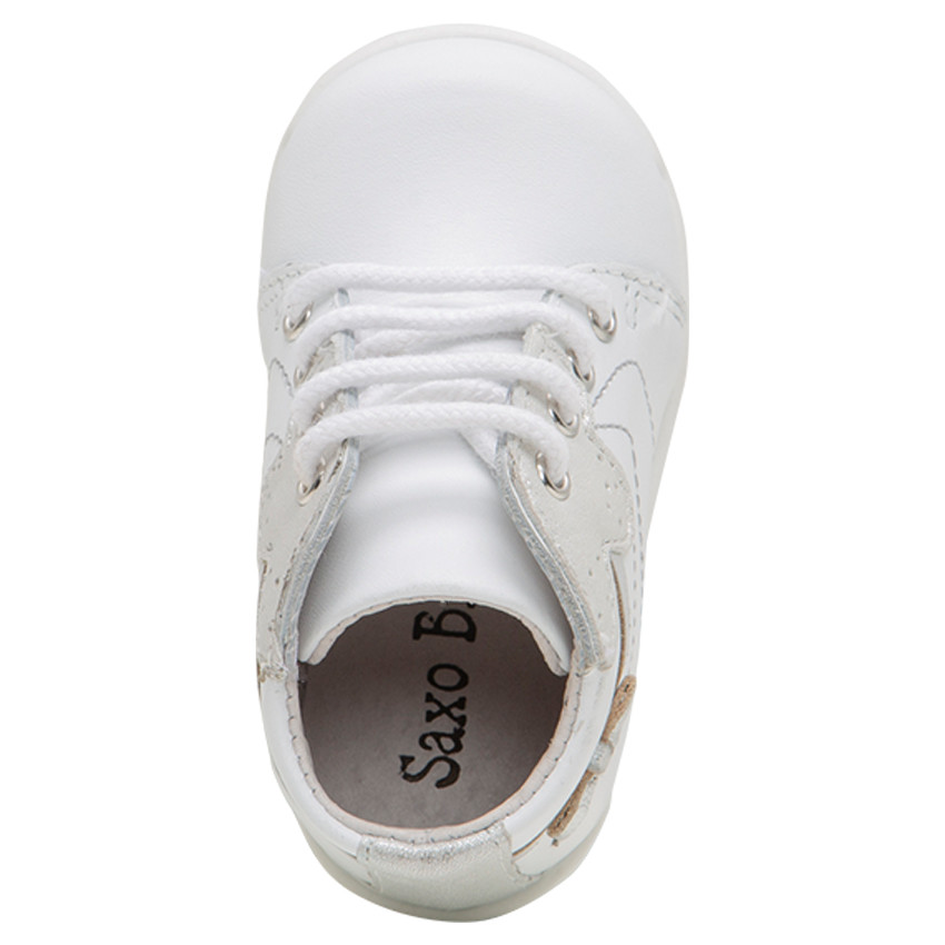 Δερμάτινα μποτάκια με ασημί φάσες 