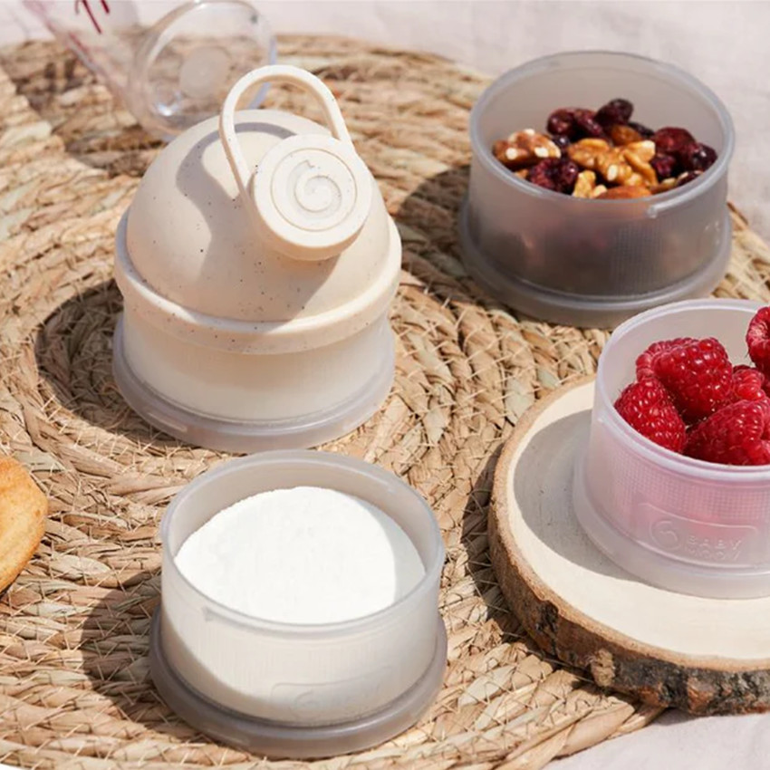 Δοσομετρική θήκη γάλακτος Babydose mineral beige με 4 αεροστεγή διαμερίσματα 