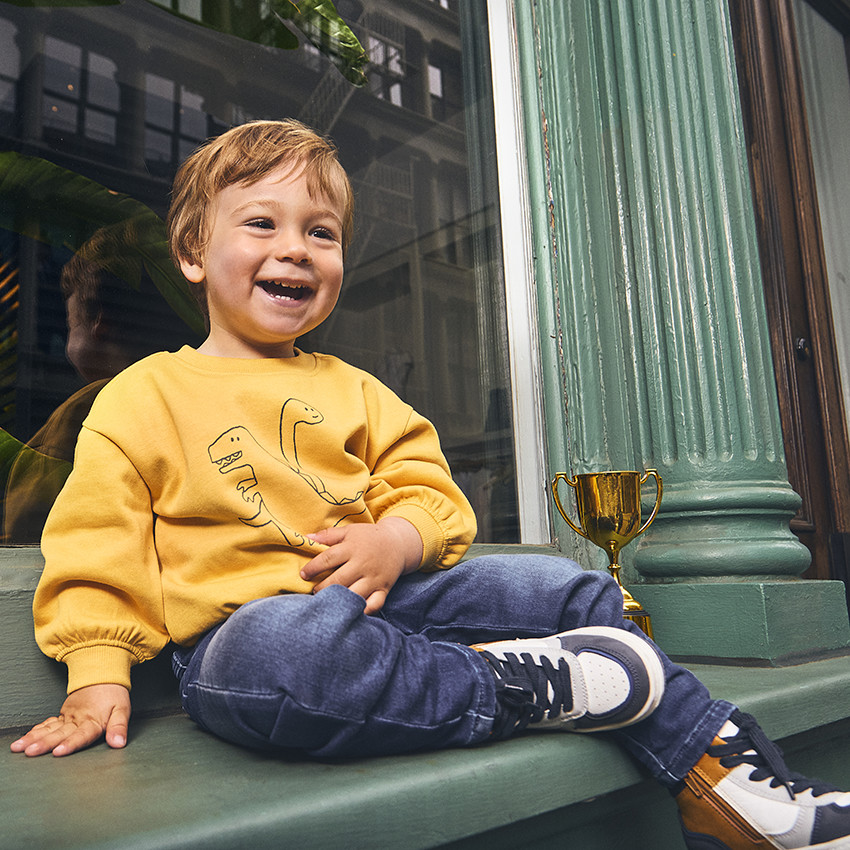 Φούτερ molleton oversized με φαντεζί σχέδιο για bebe αγόρι 