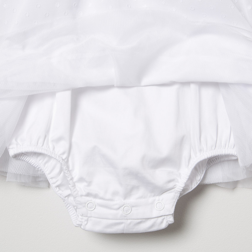 Φόρεμα με ενσωματωμένο φορμάκι για ειδικές περιστάσεις από τούλι με πουά μοτίβο σε ελαφρώς διαφορετικό τόνο 