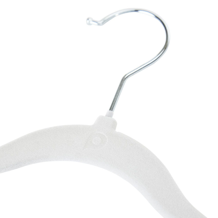 Σέτ από 6 βελούδινους κρεμάστρες γκρι 