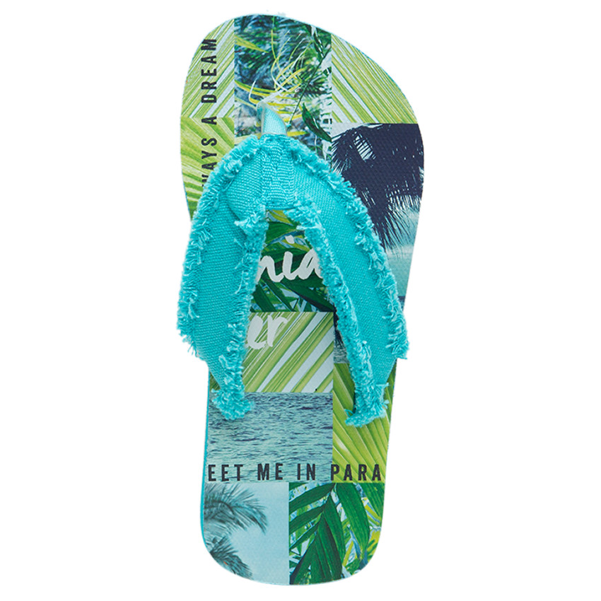 Σαγιονάρες με υφασμάτινο λουράκι και εμπριμέ εξωτικό μοτίβο 