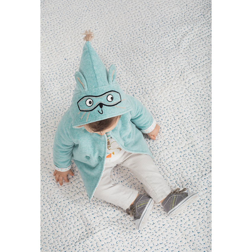 Βελούδινη ζακέτα με μυτερή κουκούλα και κεντημένο ζωάκι  Additional Βελούδινη ζακέτα με μυτερή κουκούλα και κεντημένο ζωάκι