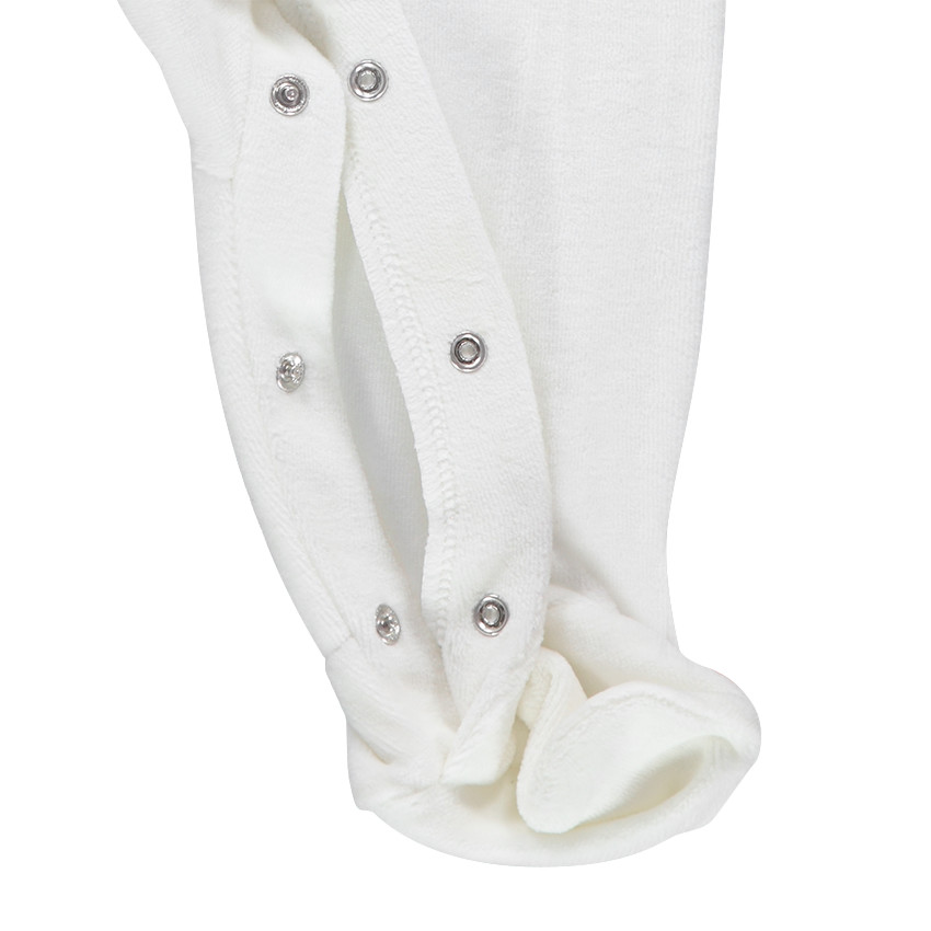 Βελουτέ φορμάκι ύπνου με κεντημένο λαγουδάκι στο στήθος 