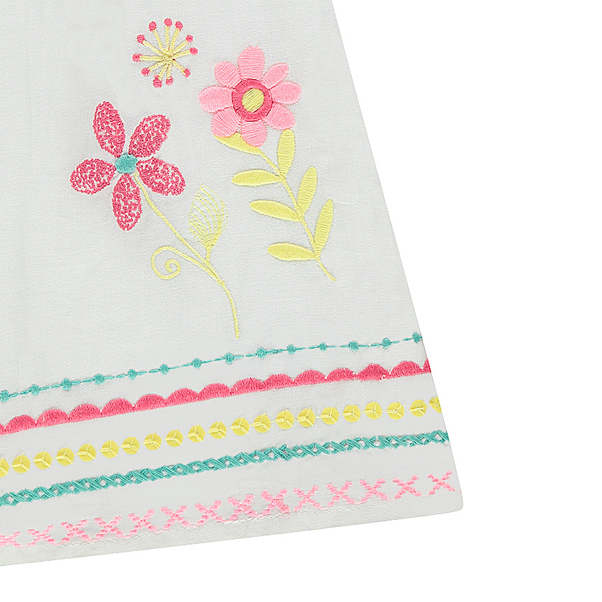 Βαμβακερό τοπ με μπορντούρα και κεντημένα λουλούδια 