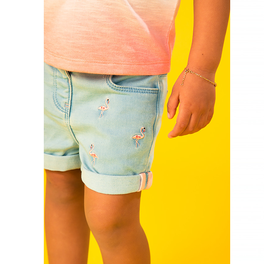 Short en jean broderies flamants roses pour bébé fille 