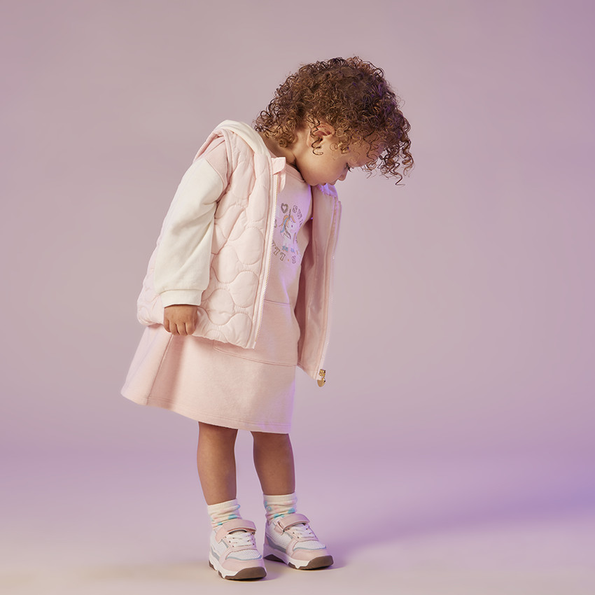 Φόρεμα φούτερ από molleton με σχέδιο μονόκερος και γκλίτερ για μωρό κορίτσι 