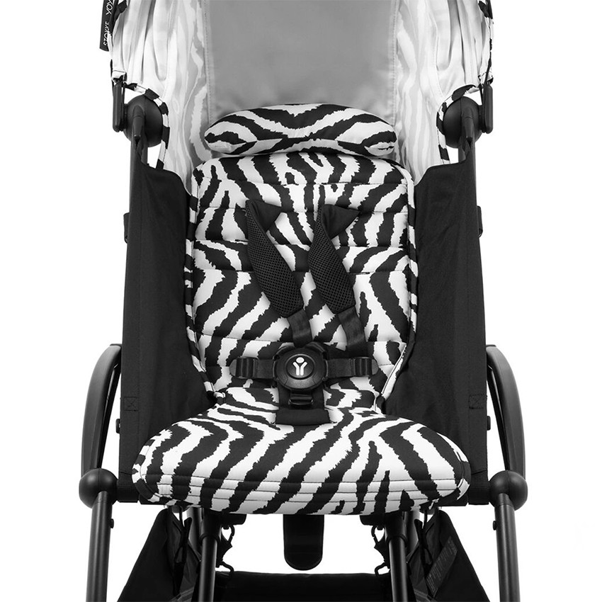 Poussette Stokke® YOYO³ à partir de 6 mois - cadre noir/zèbre 
