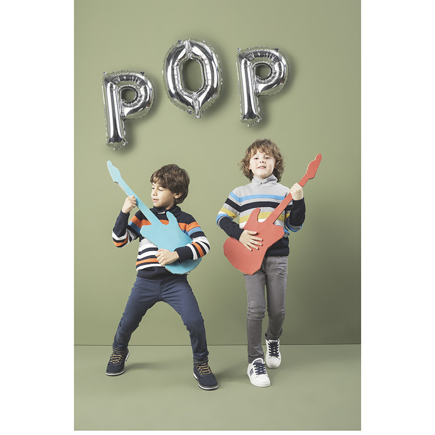 Πλεκτό με κρουαζέ λαιμό και ζακάρ λωρίδες σε αντίθεση 