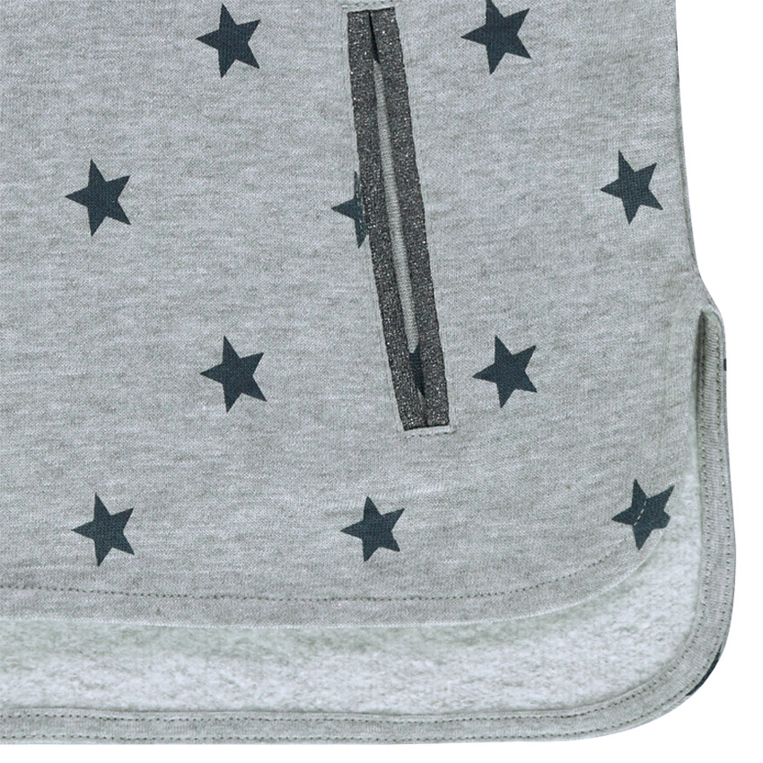 Φούτερ από φανέλα σε σχήμα κάπας με τύπωμα αστέρια 