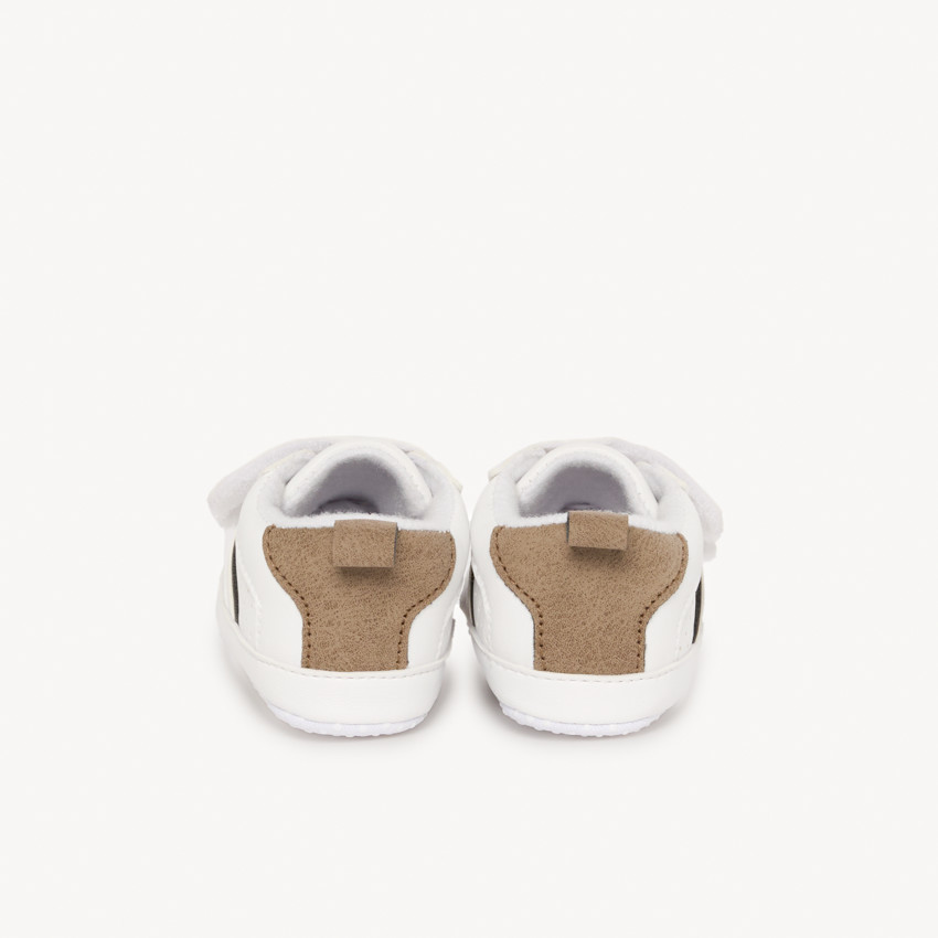 Χαμηλά δίχρωμα αθλητικά παπούτσια με λουράκια σκρατς για bebe αγόρι 