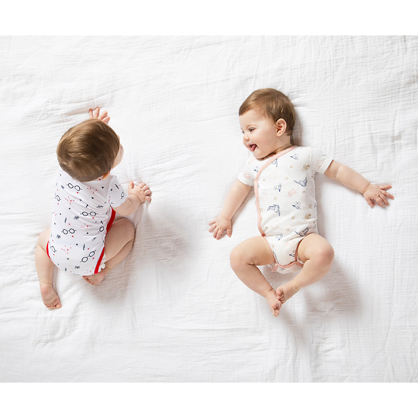Σετ από 2 bodies κοντομάνικα Harry Potter για bebe κορίτσι  Additional Σετ από 2 bodies κοντομάνικα Harry Potter για bebe κορίτσι